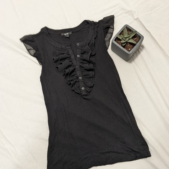 Cap sleeve top